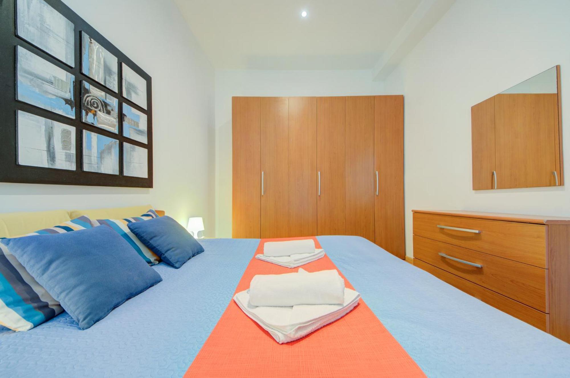 Sapphire Residences - & Penthouse In By Shortletsmalta Sliema