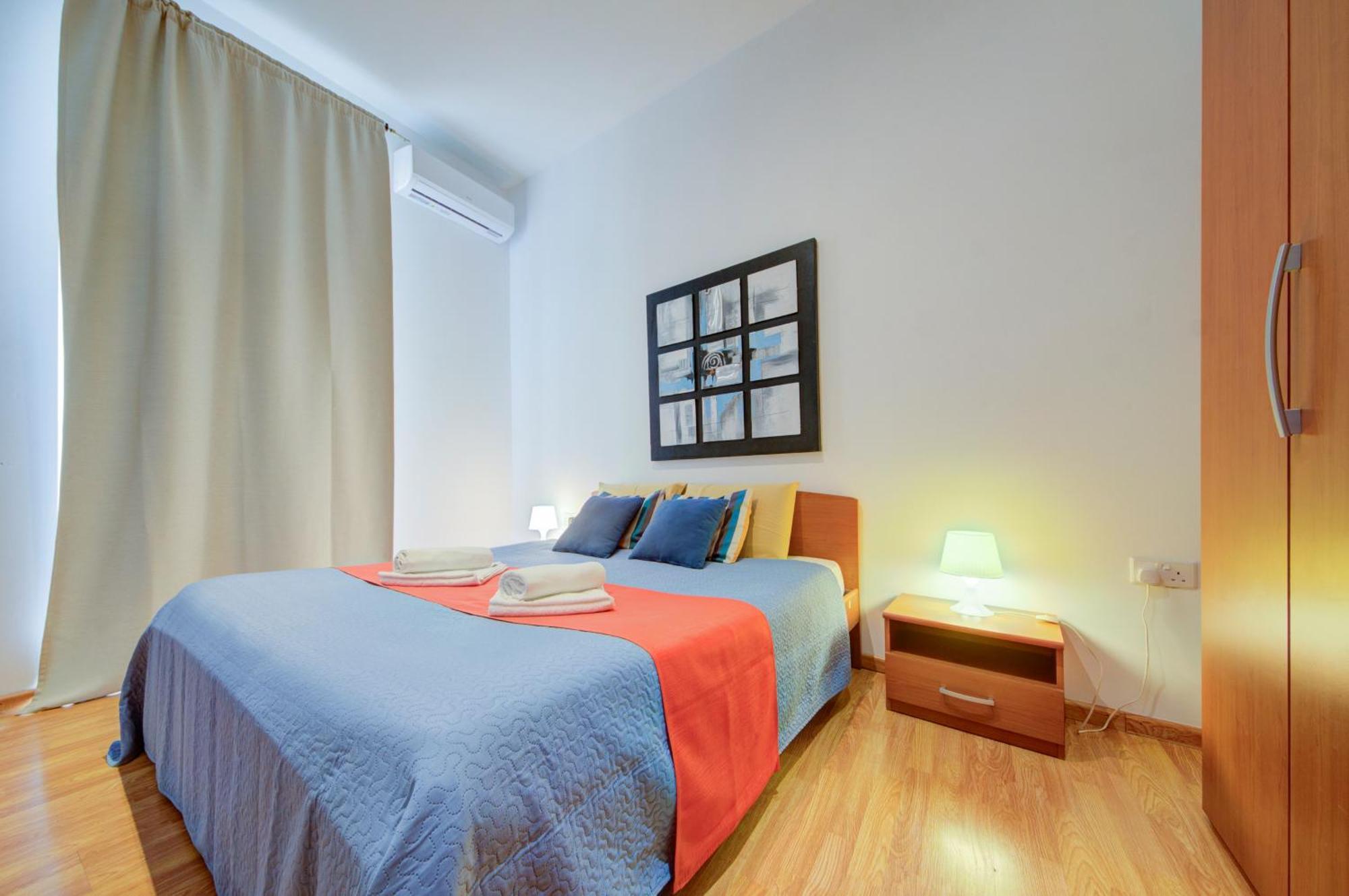 Sapphire Residences - & Penthouse In By Shortletsmalta Appartement *