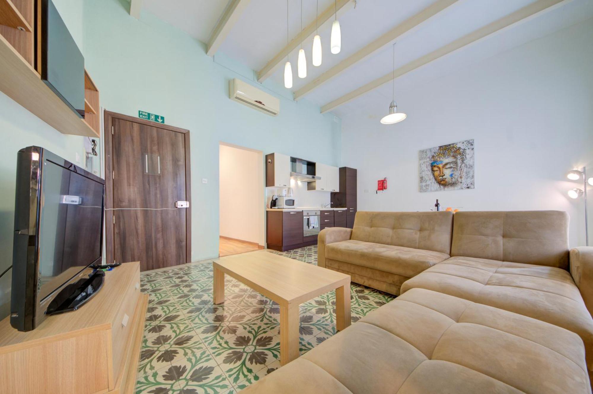 Sapphire Residences - & Penthouse In By Shortletsmalta Sliema
