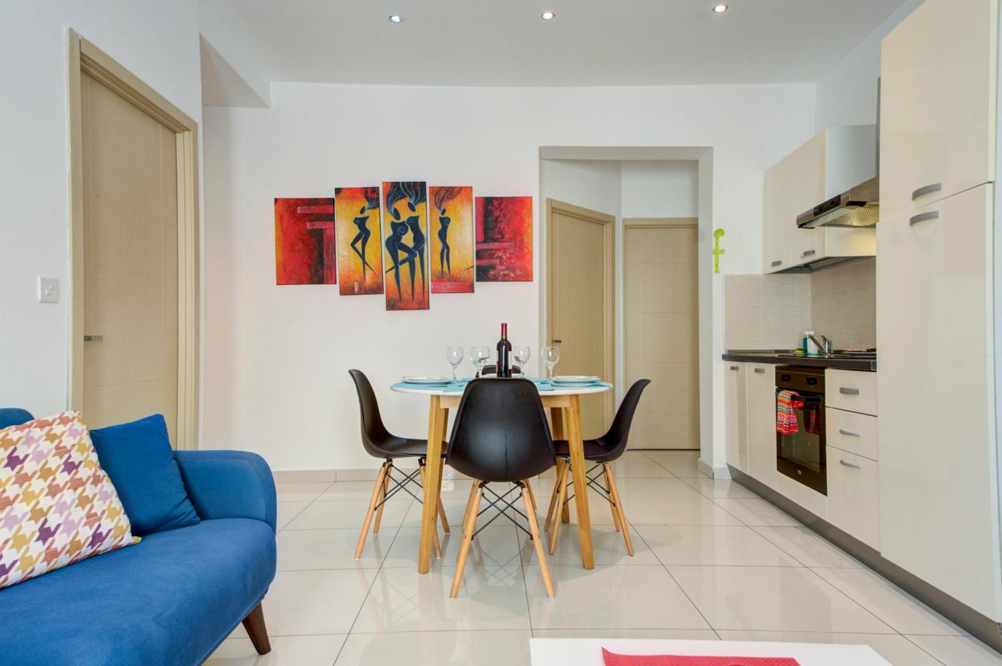 Sapphire Residences - & Penthouse In By Shortletsmalta Appartement