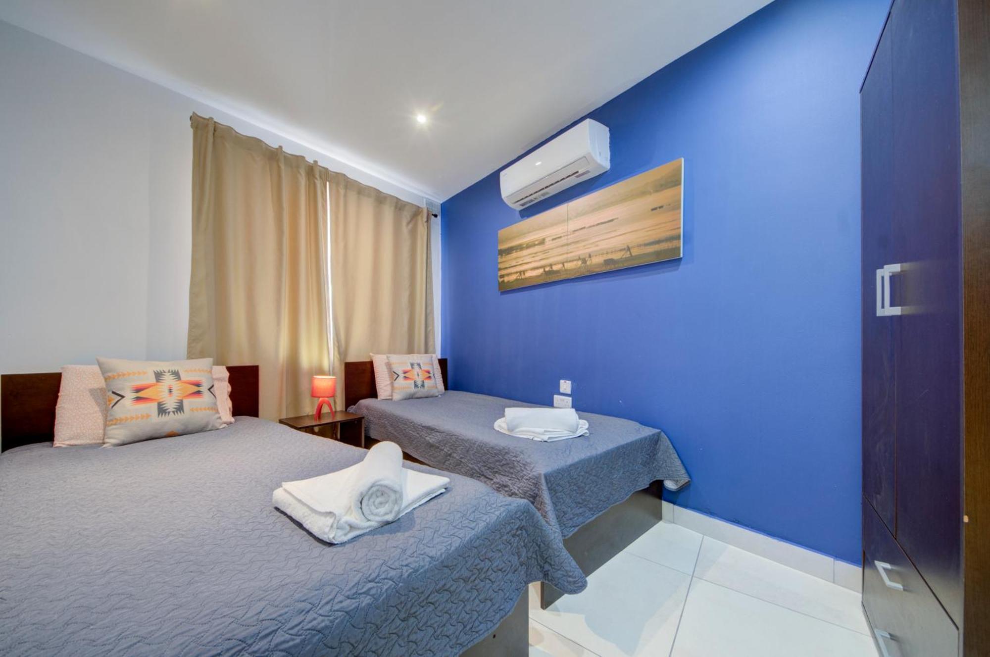 Appartamento Sapphire Residences - & Penthouse In By Shortletsmalta *